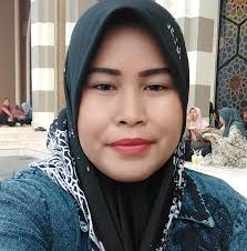 Ibu Lina